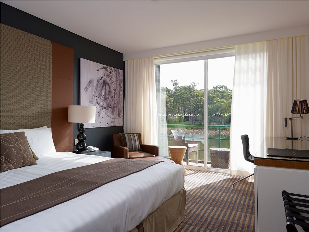 Lakeside Hotel And Conference Centre Сидни Екстериор снимка